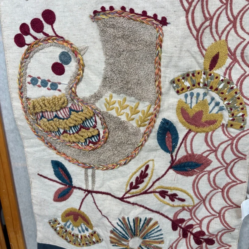 Pier 1 Imports Table Runner 13x72 Tan Embroidered Boho Floral Bird Applique